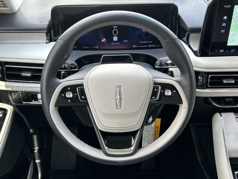 New 2025 Lincoln Aviator Reserve w/ Illumination Package RWD image 12