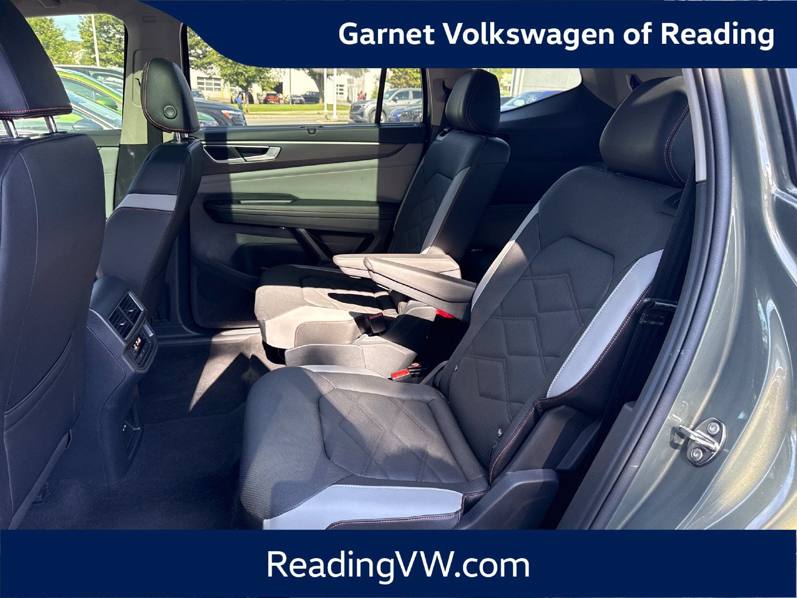 Certified 2025 Volkswagen Atlas Peak Edition SE AWD/4WD image 25
