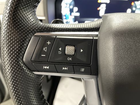 Used 2023 Mitsubishi Outlander SEL image 19