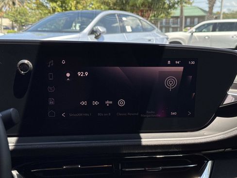 Used 2024 Buick Envista Avenir FWD image 23