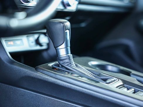 Used 2024 Honda Civic Sport image 28