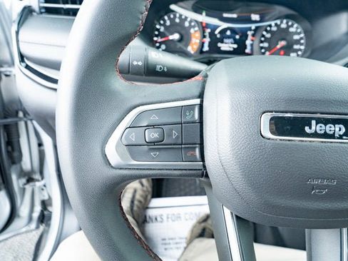 Certified 2025 Jeep Compass Trailhawk AWD/4WD image 22