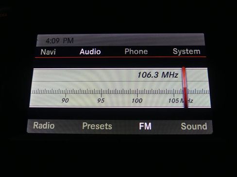 Used 2018 Mercedes-Benz Sprinter 2500 w/ Driver Efficiency Package image 30