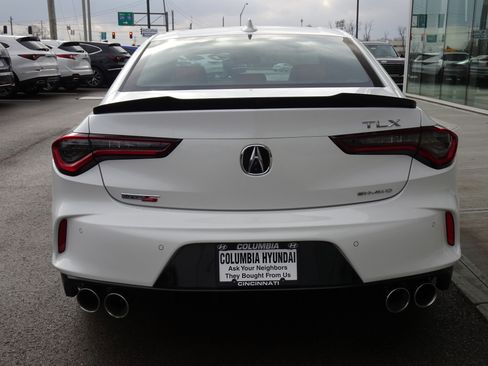 Used 2023 Acura TLX Type S image 4