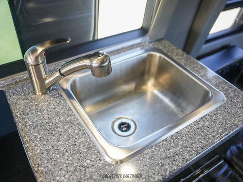 Used 2017 Mercedes-Benz Sprinter 3500 image 74