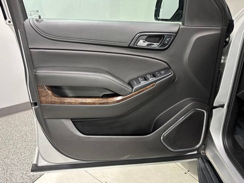 Used 2018 Chevrolet Tahoe LS w/ Skid Plate Package AWD/4WD image 9