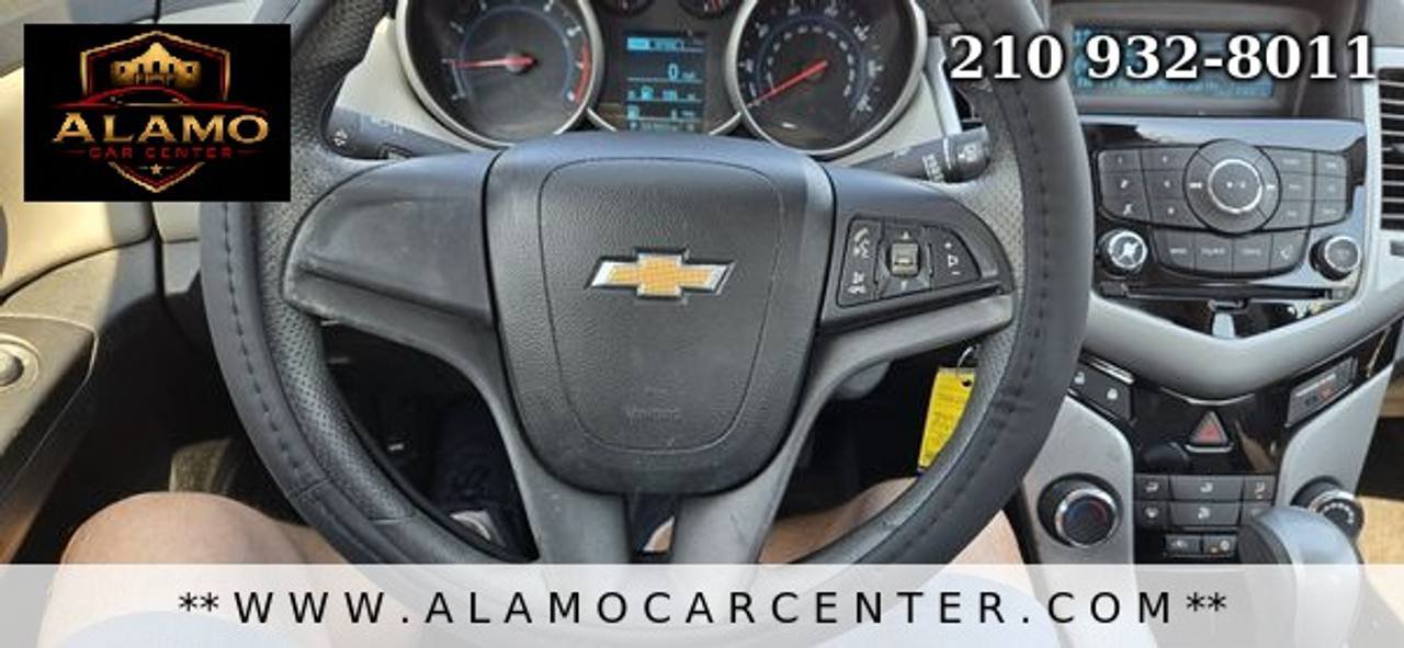 Used 2014 Chevrolet Cruze LS FWD image 34