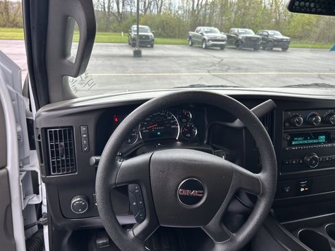 Used 2024 GMC Savana 2500 w/ Driver Convenience Package RWD image 18