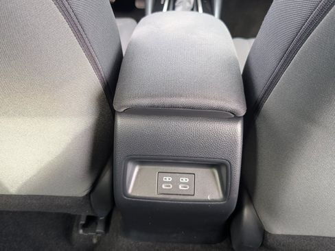 Used 2024 Toyota Corolla LE FWD image 7