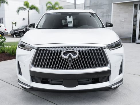 Certified 2026 INFINITI QX60 Luxe w/ Cargo Package FWD image 5