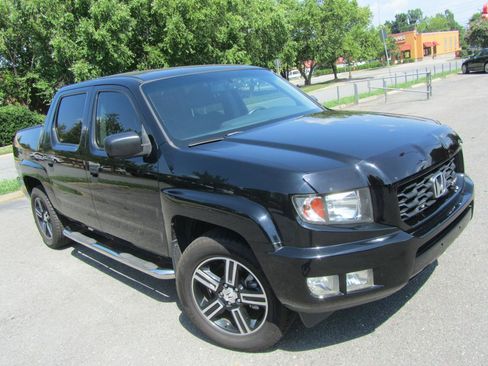 Used 2013 Honda Ridgeline Sport image 3