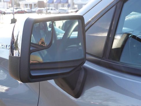 Used 2024 Chevrolet Silverado 1500 LT image 13