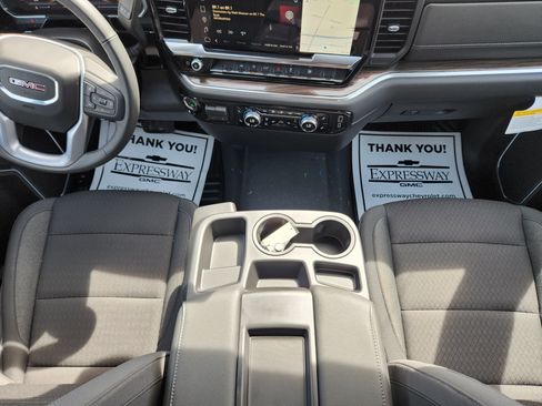 New 2026 GMC Sierra 1500 Elevation image 11