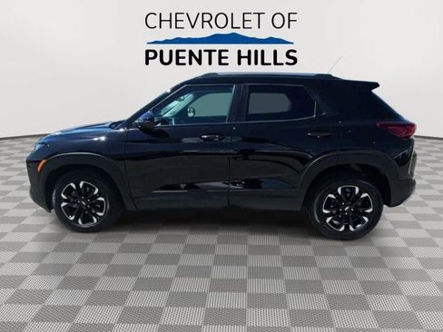 Used 2021 Chevrolet TrailBlazer LT w/ Convenience Package FWD image 5