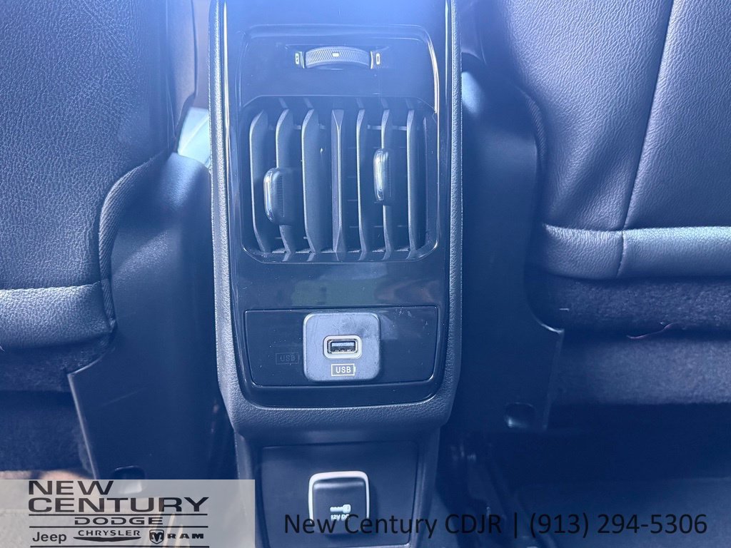 Used 2025 Jeep Compass Limited AWD/4WD image 20