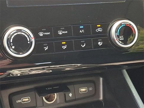 Certified 2023 Hyundai Tucson SEL AWD/4WD image 16