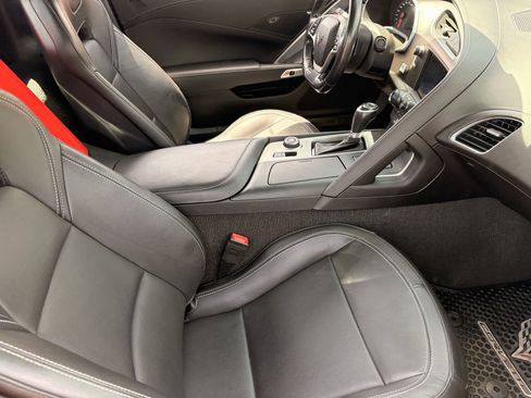 Used 2017 Chevrolet Corvette Stingray Convertible w/ Battery Protection Package RWD image 11