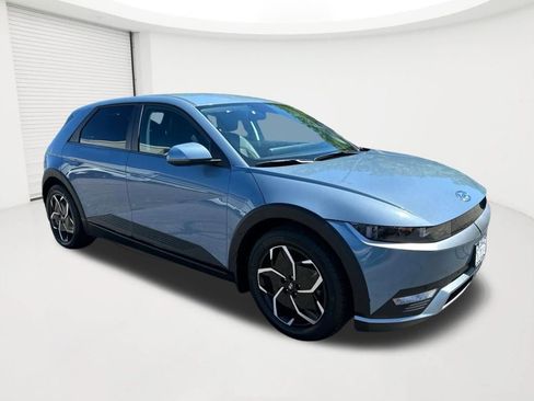Certified 2023 Hyundai Ioniq 5 SEL AWD/4WD image 3
