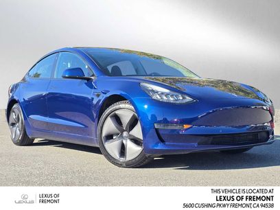 Used 2018 Tesla Model 3 Mid Range