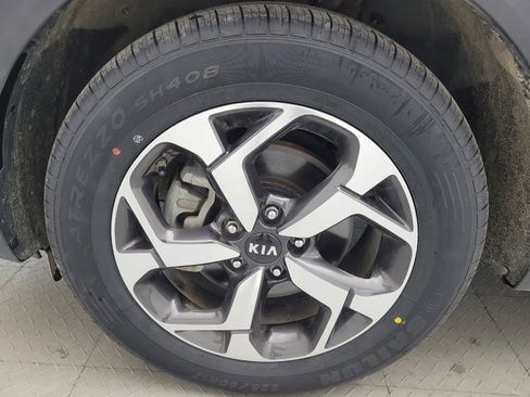 Used 2020 Kia Sportage LX image 31