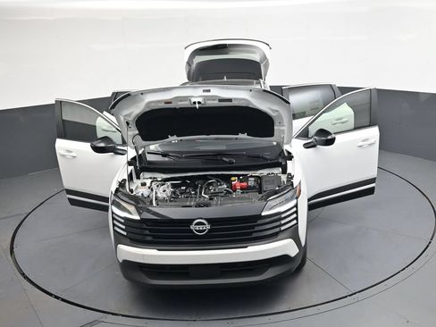 Certified 2026 Nissan Kicks SV w/ SV Premium Package FWD image 51