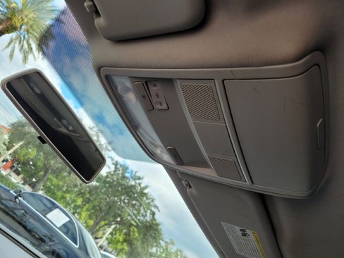 Used 2018 Volkswagen Passat 2.0T S image 18