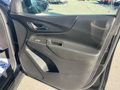 Used 2024 Chevrolet Equinox LT image 44