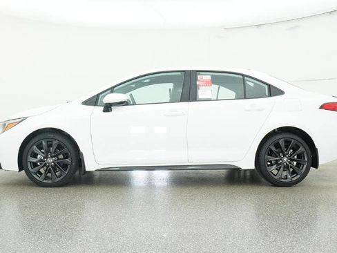 New 2026 Toyota Corolla SE image 32