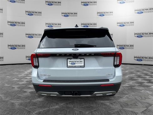 New 2025 Ford Explorer Active w/ Active Comfort Package image 4
