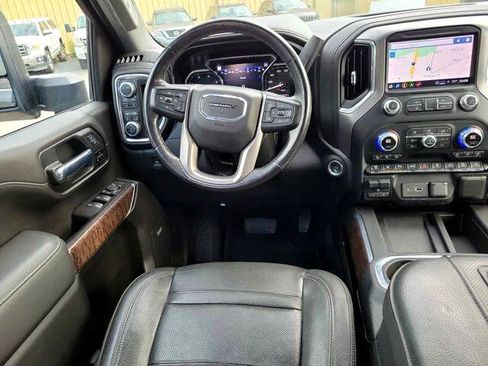 Used 2021 GMC Sierra 2500 Denali w/ Technology Package image 19
