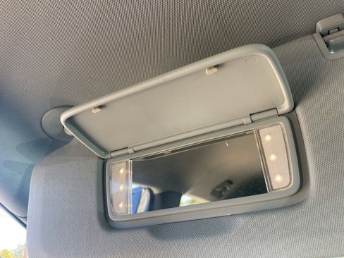 Used 2019 Chevrolet Blazer LT w/ Sound & Technology Package image 32