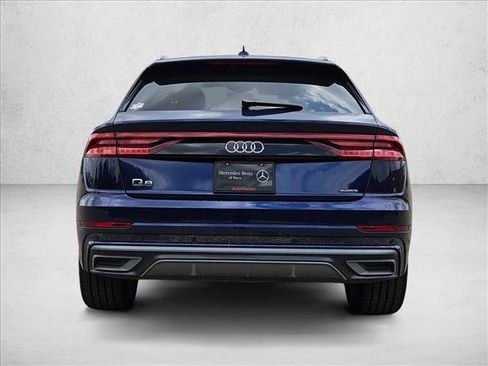 Used 2022 Audi Q8 Premium Plus AWD/4WD image 6