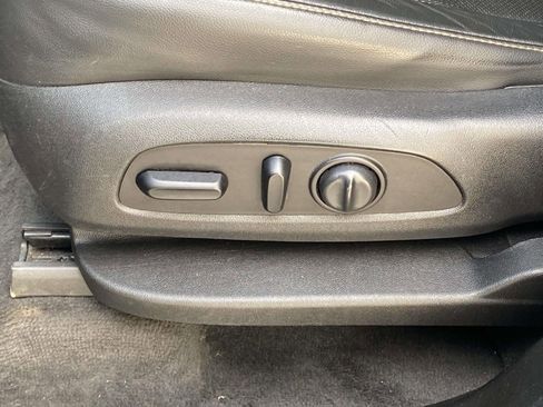 Used 2020 Chevrolet Traverse Premier w/ Redline Edition FWD image 17