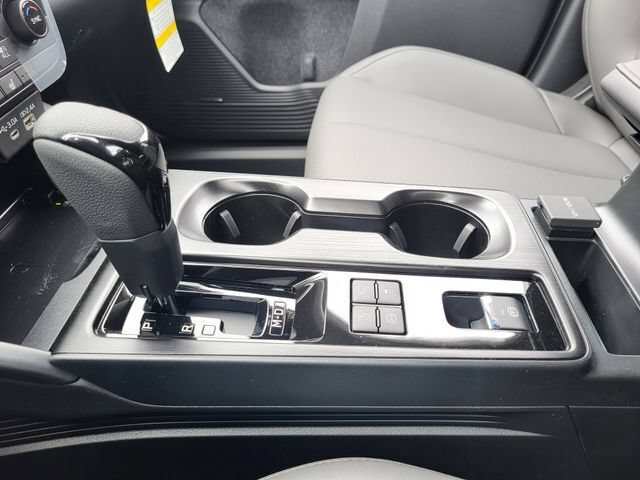 New 2026 Subaru Outback Limited XT AWD/4WD image 11