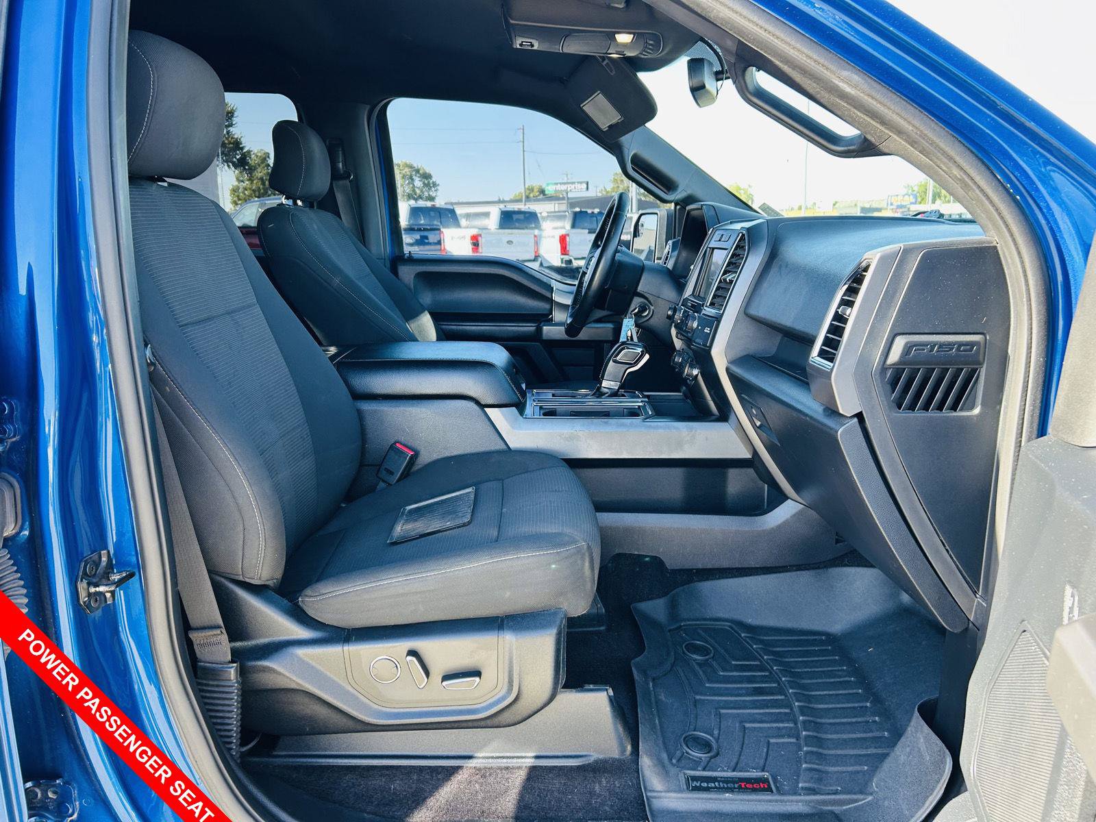 Used 2017 Ford F150 XLT w/ Equipment Group 302A Luxury AWD/4WD image 28