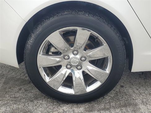 Used 2016 Buick Regal Premium w/ Driver Confidence Package #1 image 9