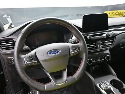 Used 2024 Ford Escape ST-Line AWD/4WD image 23