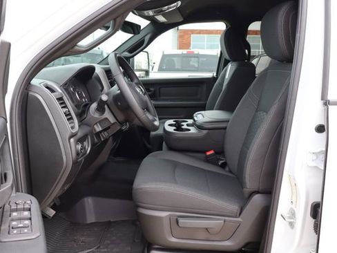 New 2026 RAM 3500 Tradesman AWD/4WD image 16