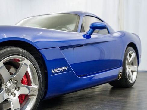 Used 2006 Dodge Viper SRT-10 w/ First Edition Group RWD image 29