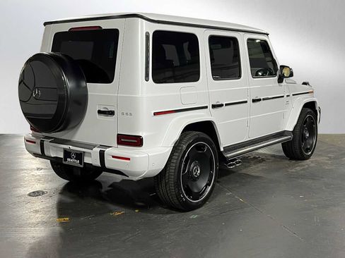 New 2025 Mercedes-Benz G 63 AMG 4MATIC image 3