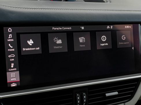 Used 2019 Porsche Cayenne S image 25