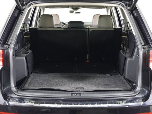 Used 2024 Volkswagen Atlas SEL AWD/4WD image 23