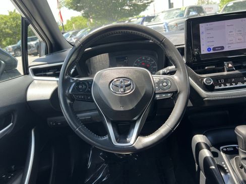 Used 2023 Toyota Corolla SE w/ Carpet Mat Package (TMS) FWD image 15