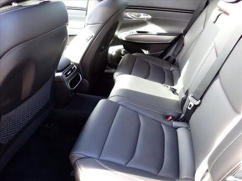 Used 2023 Genesis GV70 2.5T w/ Select Package image 11