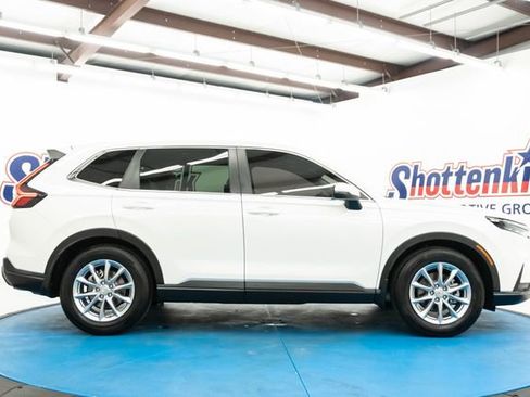 Certified 2026 Honda CR-V EX image 10