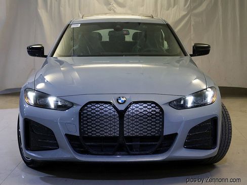 Used 2026 BMW i4 xDrive40i w/ M Sport Package AWD/4WD image 2