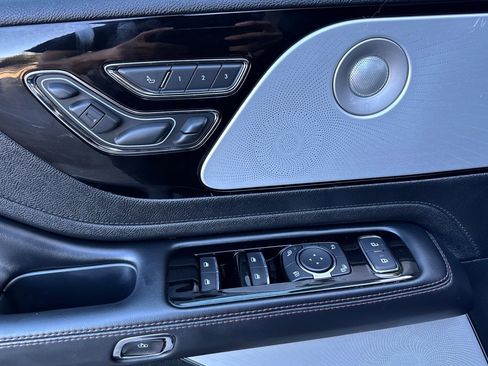 Certified 2021 Lincoln Aviator Grand Touring w/ Equipment Group 302A image 11