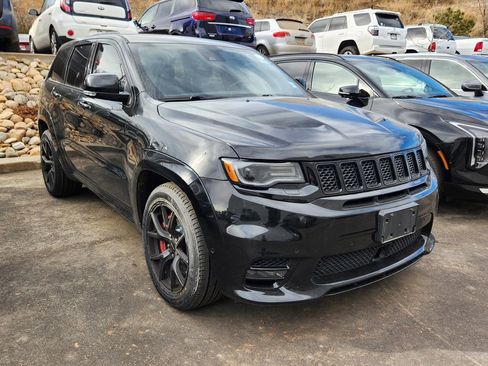 Used 2020 Jeep Grand Cherokee SRT w/ Trailer Tow Group IV image 11