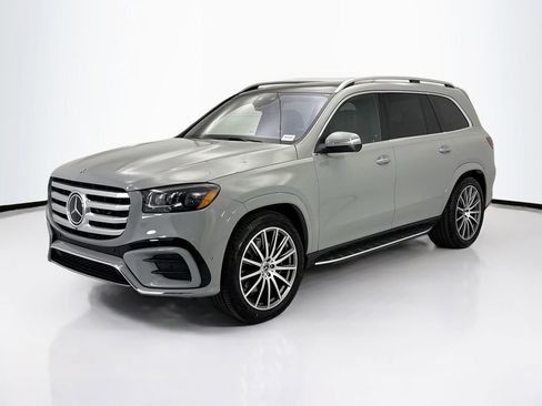 New 2026 Mercedes-Benz GLS 580 4MATIC image 1