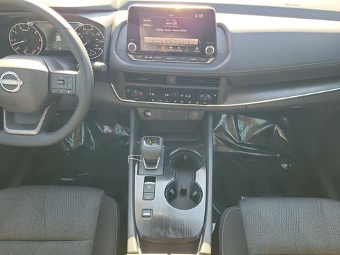 New 2026 Nissan Rogue SV image 18